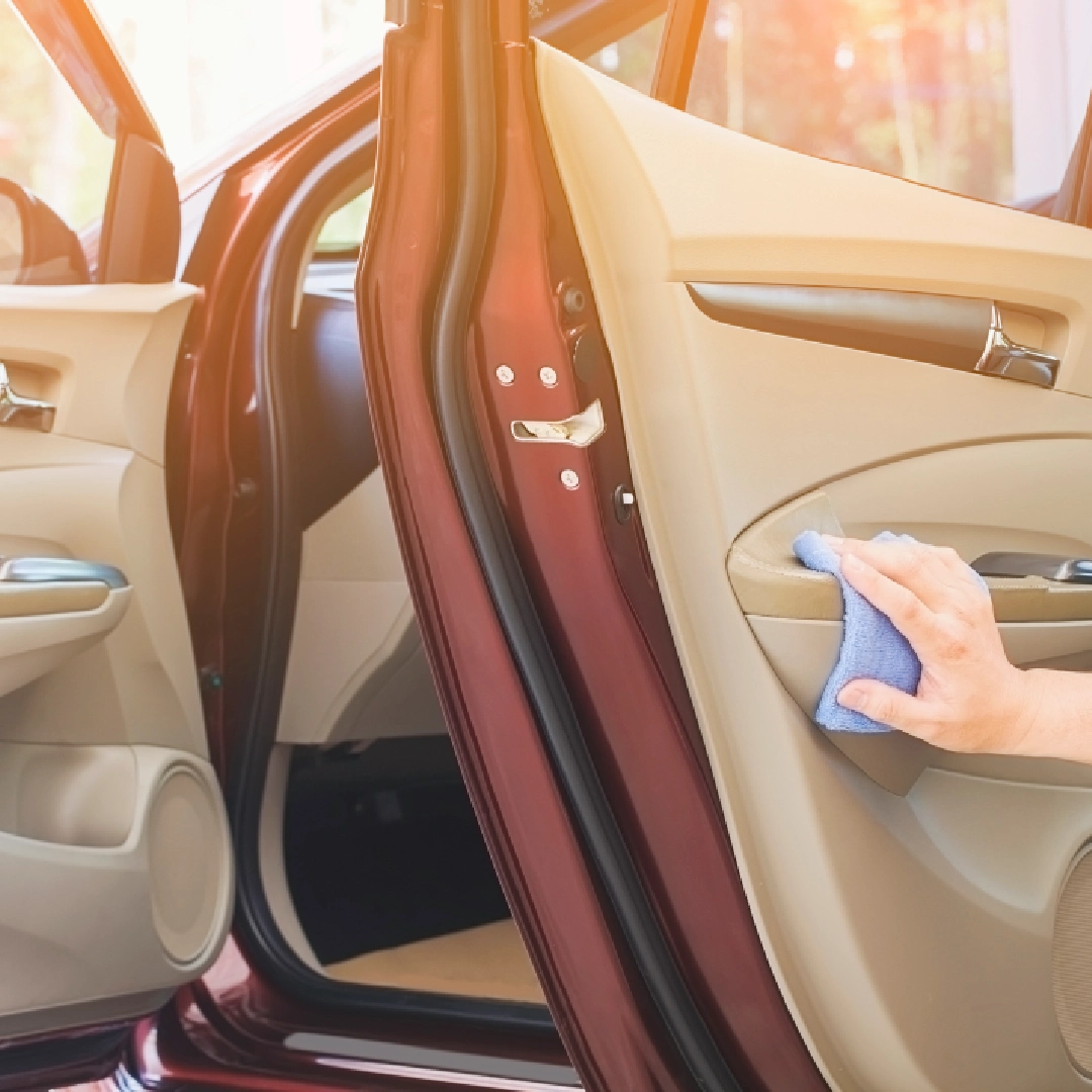 Nettoyage extérieur de voiture à Nemours